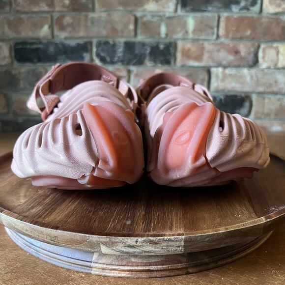 Crocs Salehe Bembury Pollex Clog Shoes Comfort Size 10 Pale Blush 207393-6RL - Picture 8 of 16